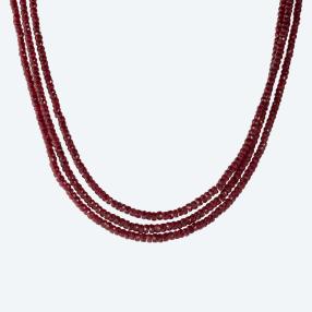 Collier Rubin, 3-reihig, ca. 180ct