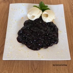 Schwarzwälder Kirschen mit Kirschwasser