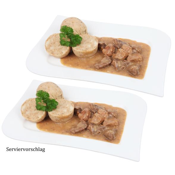 Gulasch mit Semmelknödel