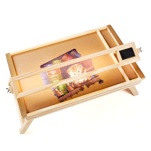 Puzzle-Tisch mit Lupe+Licht klein
