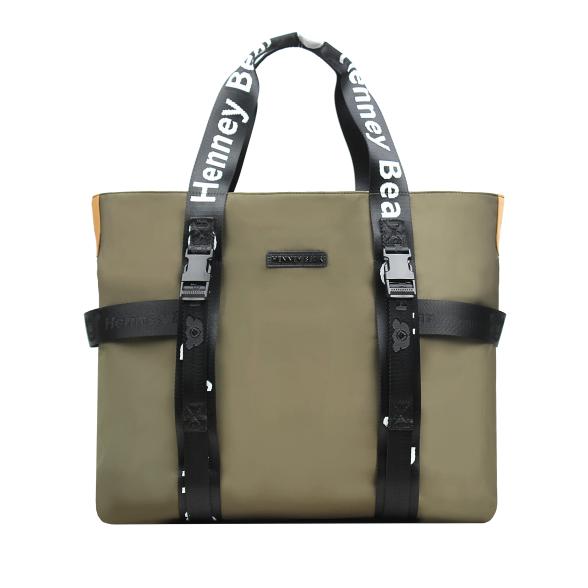 Thumbnail - Henney Bear Shopper