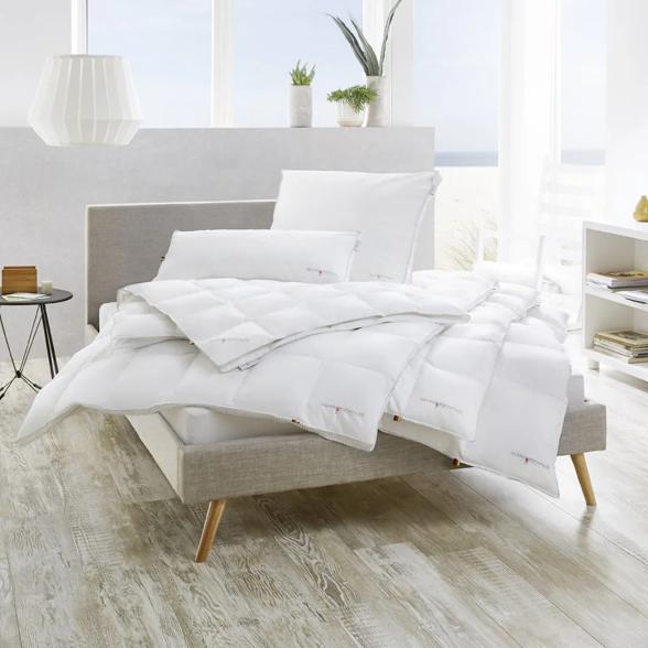 4069315152695 - Elisa Daunendecke Warm 135x200